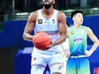 LPL-包含山东男篮训练开放日，加时末段主帅复盘引欢呼，CBA常规赛在即，球探报告显示潜力的词条